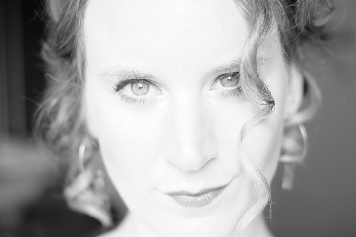 Lady-Cupcake_s-w_true-colors-serious