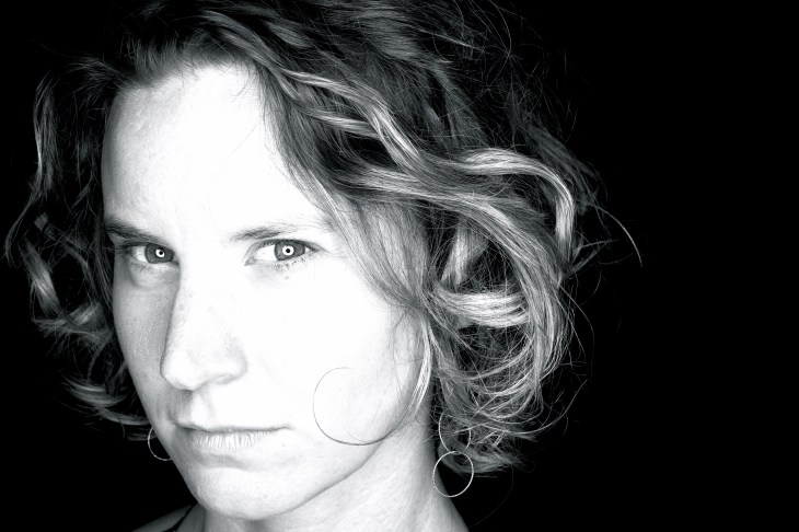 Lady Cupcake - stark, entschlossen s/w